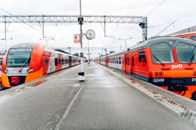Почти 12 миллионов пассажиров перевезли электрички с момента открытия тактового движения между Петербургом и Ораниенбаумом